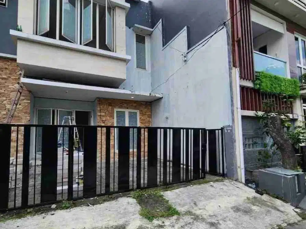 Rumah Karah Agung, Ketintang, Surabaya*