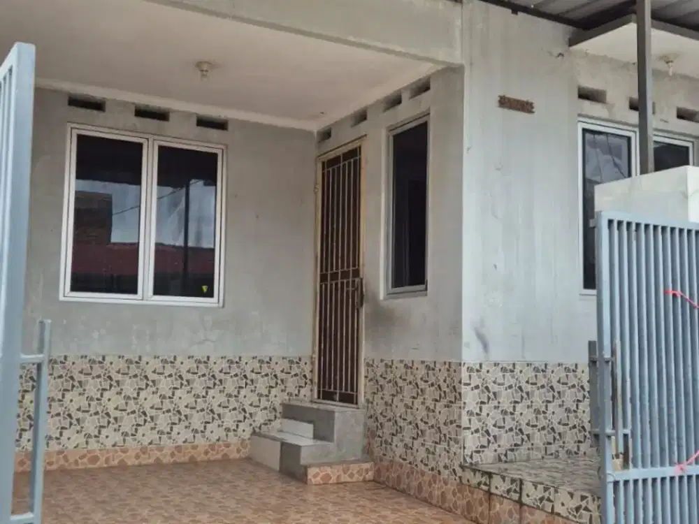 DISEWAKAN RUMAH DI HARAPAN INDAH I