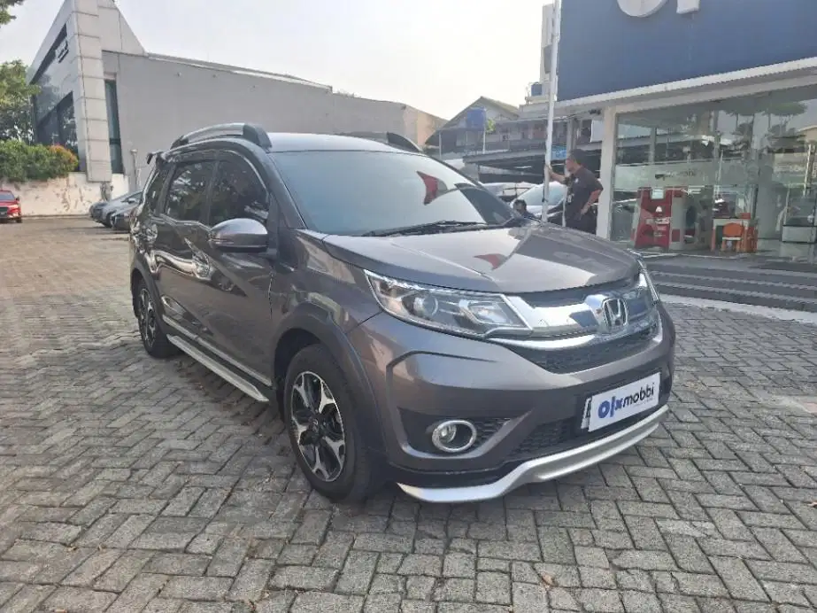 DP MURAH Honda BR-V 1.5 Prestige Bensin-AT 2018  CTYKB