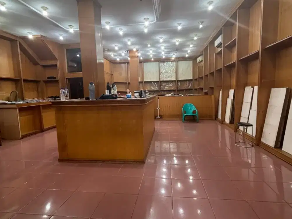RUKO 2 UNIT GANDENG JL PERNIAGAAN