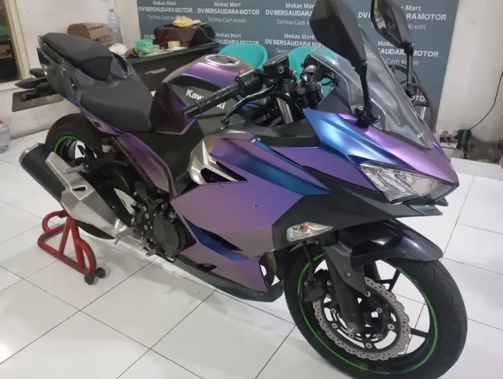 Cash & Kredit Kawasaki Ninja 250 Tahun 2023