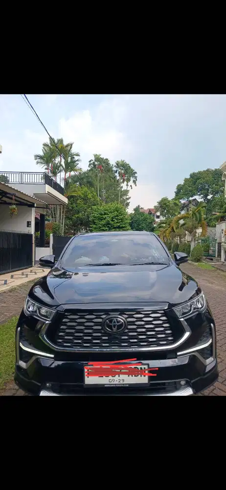 Dijual Toyota Kijang Innova Zenix 2.0 Hybrid Q TSS Modellista thn 2024