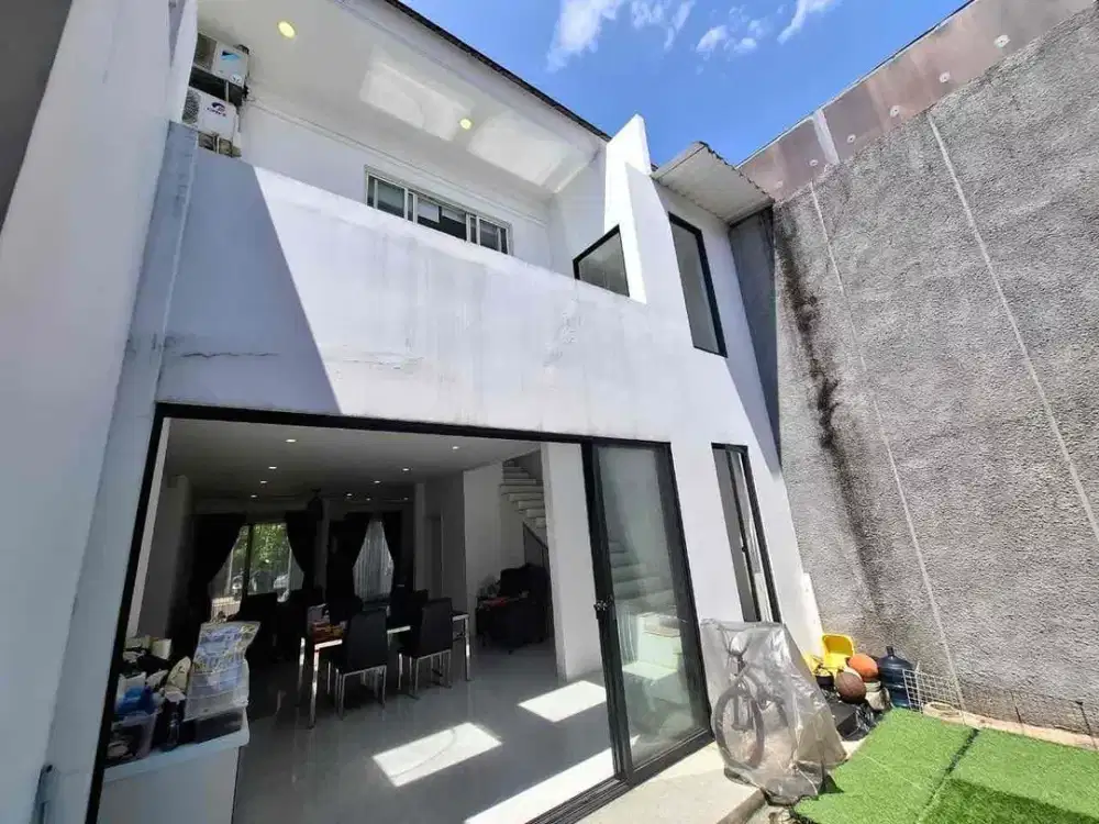 Dijual Rumah di Sutera Feronia Siap huni Telah di  renovasi!!