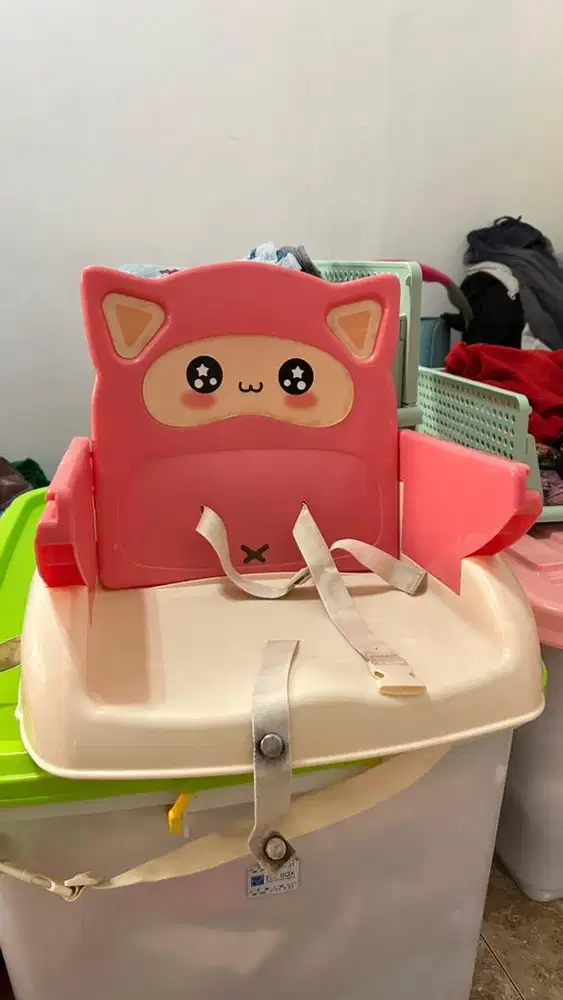 Kursi makan bayi (RIGHT START)