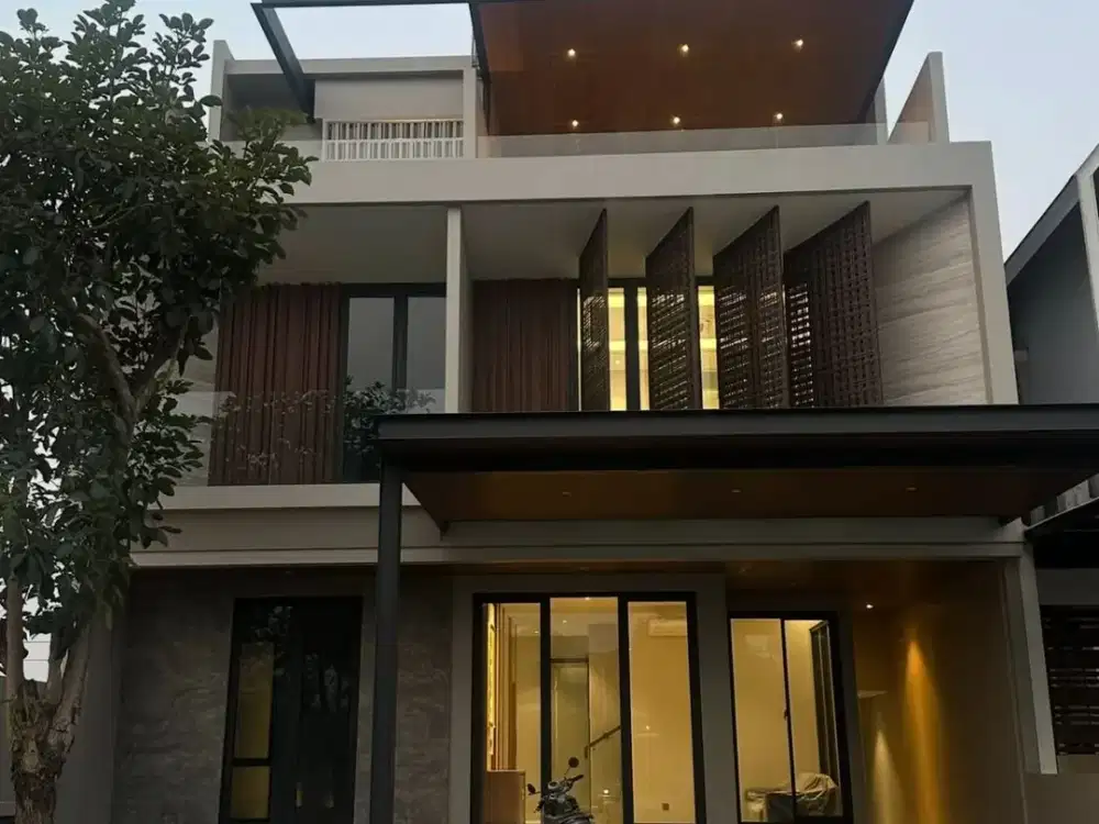 3 Lantai Rumah Royal Residence Ciamik Minimalis