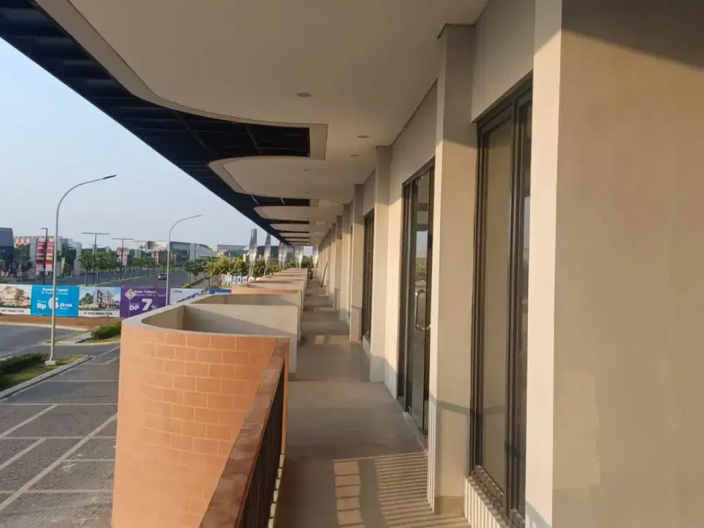Tempat usaha siap pakai konsep integrasi di kawasan bisnis dan ramai di bekasi