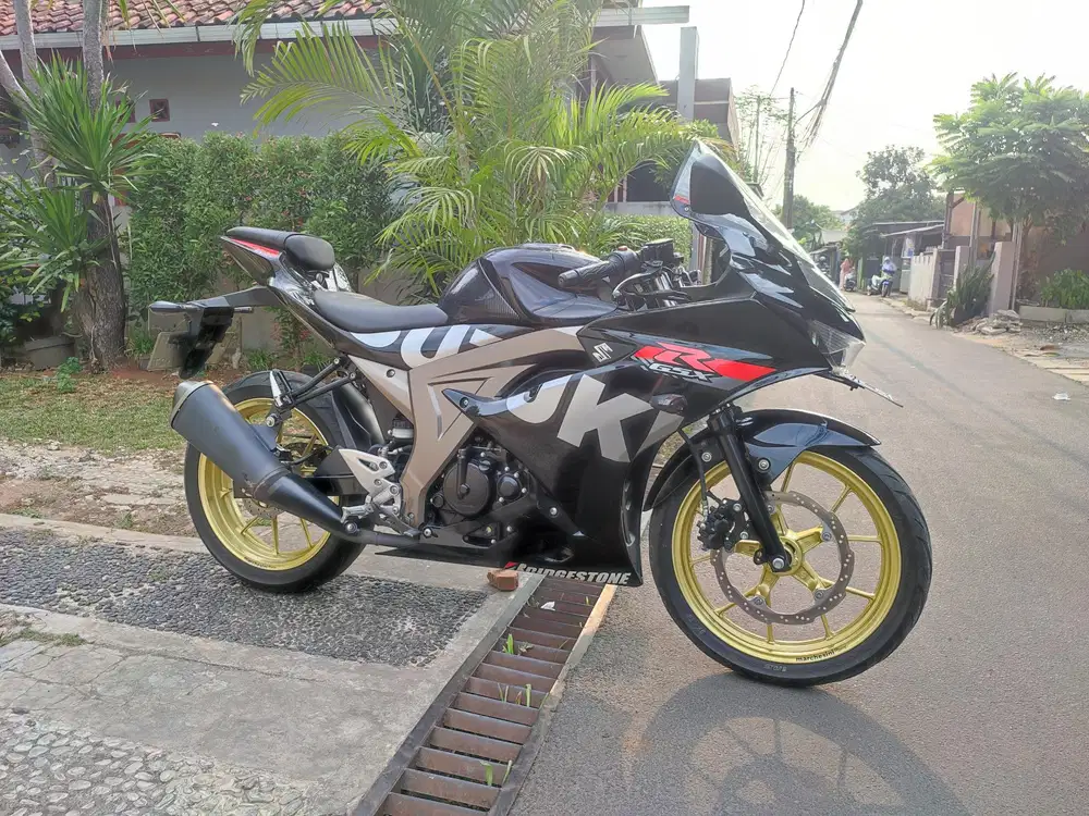 SUZUKI GSX-R150 / GSX R150 / GSX R 150 TAHUN 2017