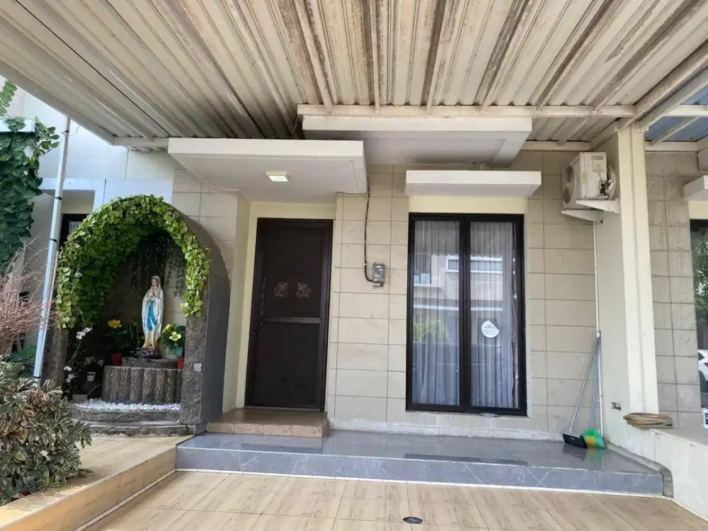 Dijual cepat rumah 3 lantai Di Green ara residence harapan indah Bekasi