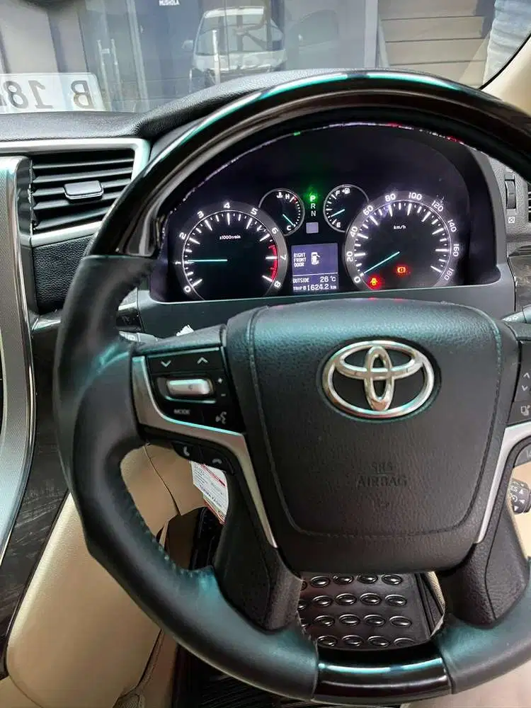 Toyota Alphard 2012 Bensin
