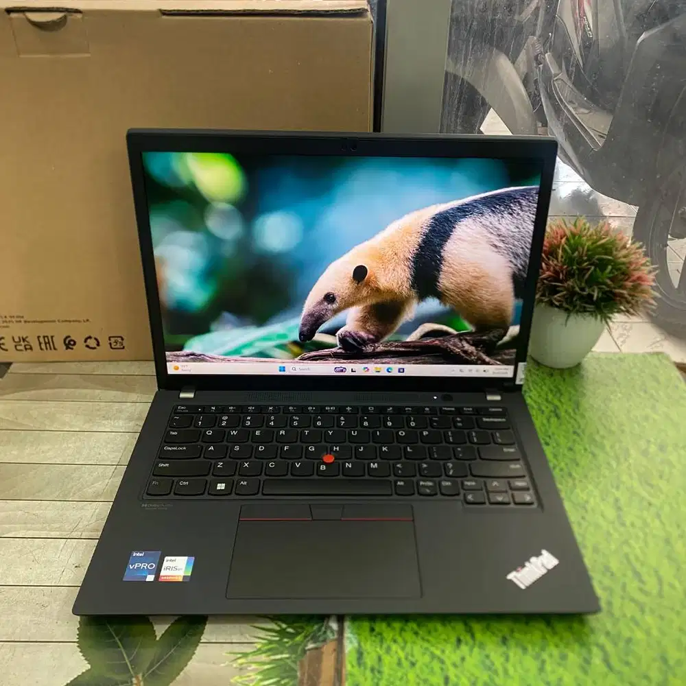 New Lenovo Thinkpad X13 Core i5-1245U 16GB 256GB 13,3 FHD Windows 11
