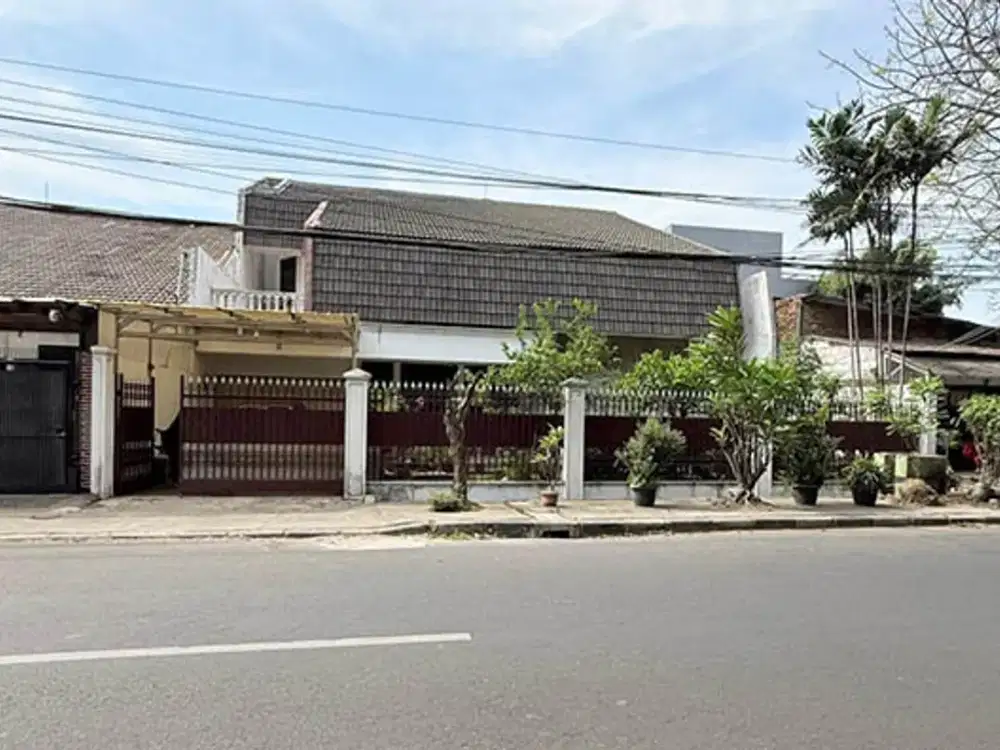 Dijual Rumah Kayu Putih Selatan Raya