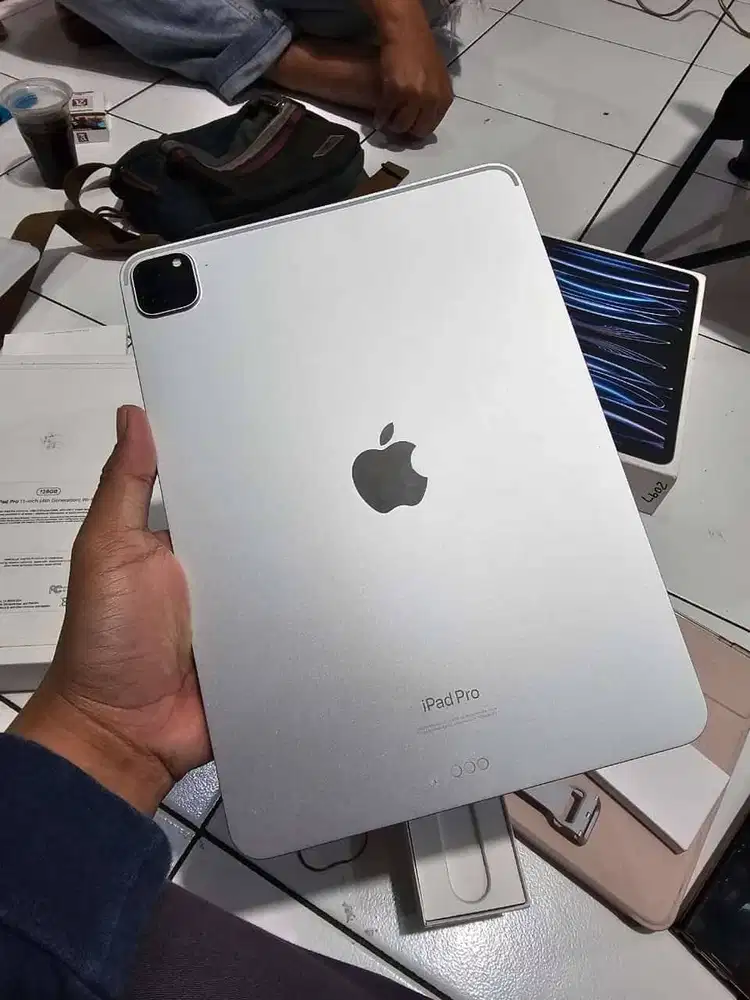 BELI GADGET NORMAL SEMUA BRAND: iPhone, Samsung, Xiaomi, iPad, Laptop
