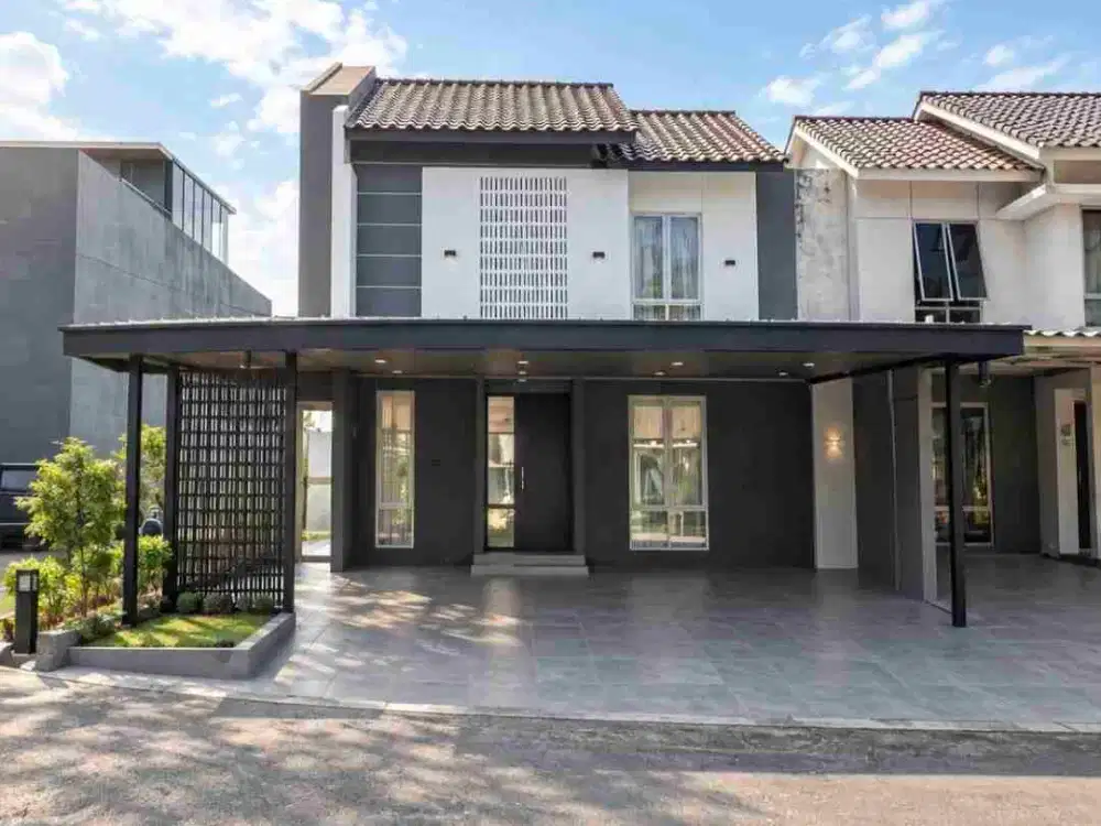 Dijual Brand New House With Swimming Pool Siap Huni