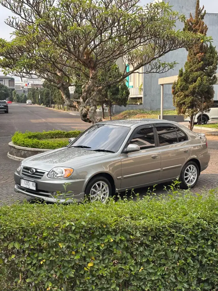 HYUNDAI AVEGA GL A/T 2012 TERAWAT ISTIMEWA