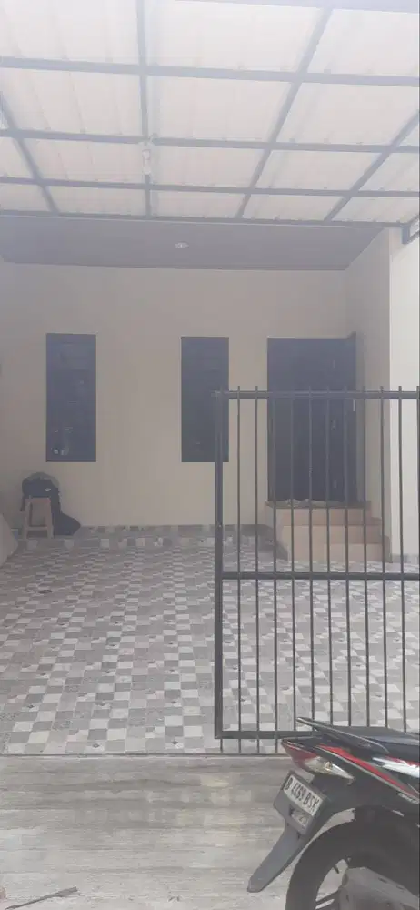 Kontrakan 2 lantai minimalis daerah duri kosambi