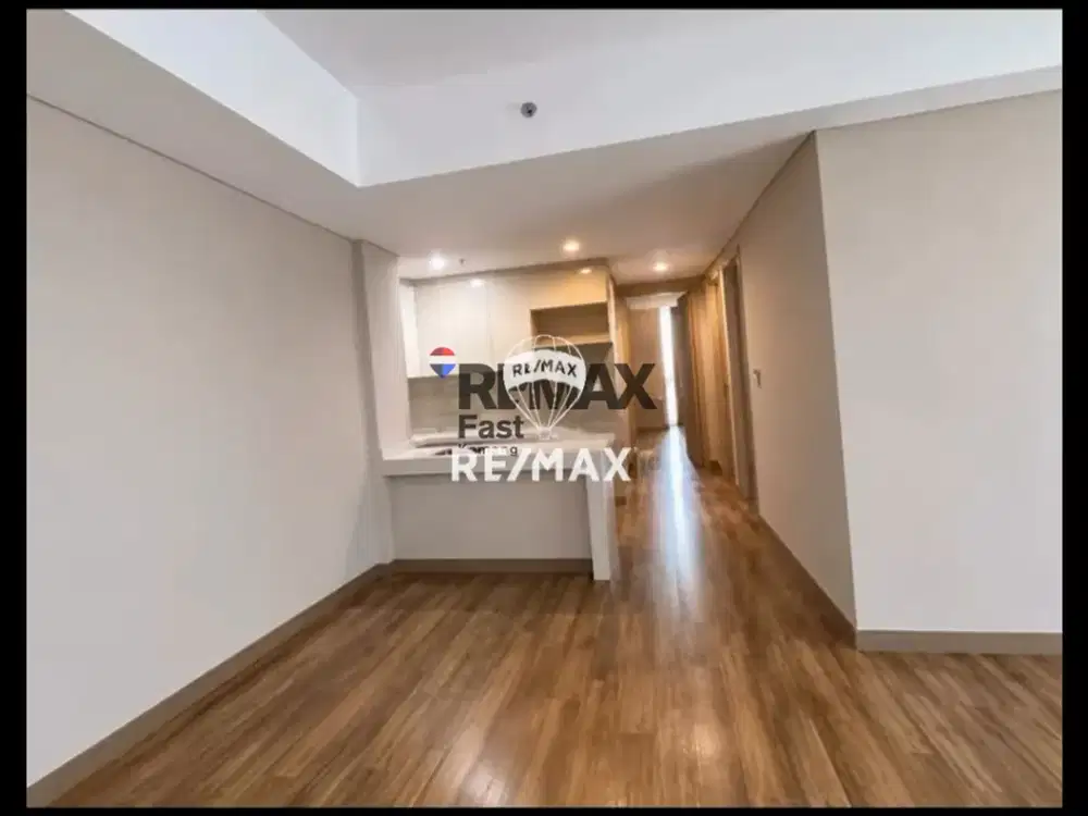 DIJUAL — RARE CORNER UNIT HIGH FLOOR | HOLLAND VILLAGE JAKARTA
