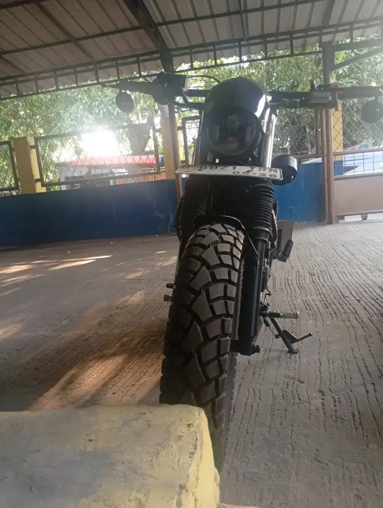 Motor Custom bobber basic Scorpio
