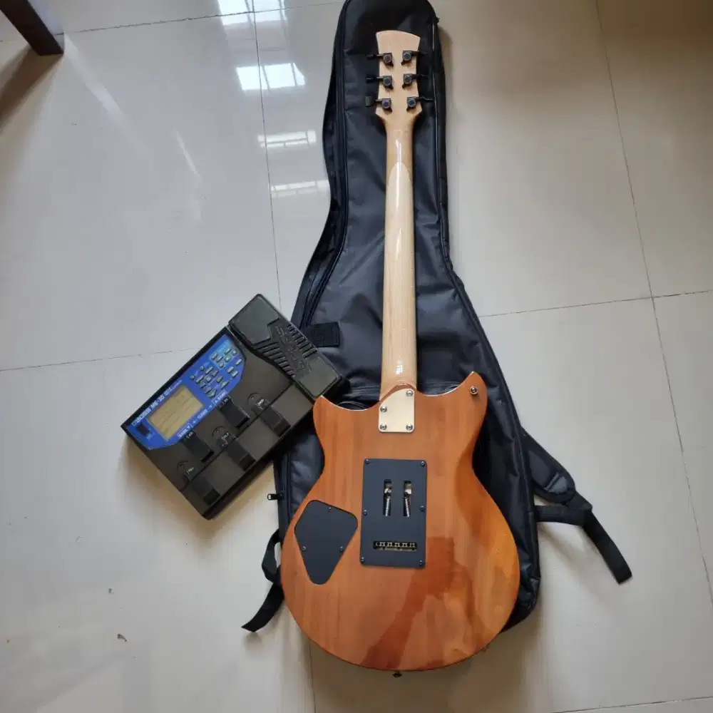 Guitar Electric includ efeknya semua