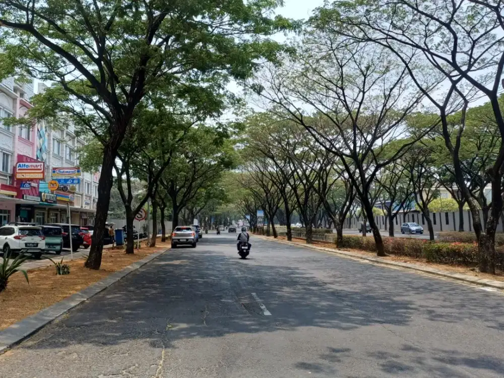 tempat usaha hadap di jalan raya utama dekat mall, rumah sakit dan kawasan bisnis