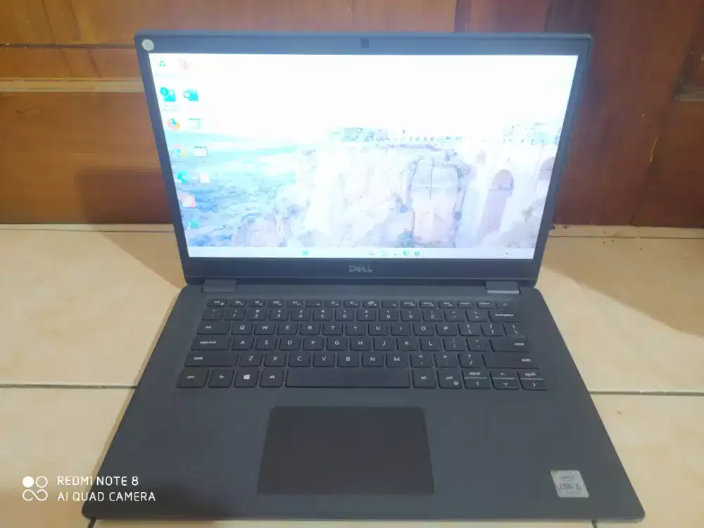 Dell latitude 3410/Core i5 gen10/RAM 8+SSD 256/VGA Intel UHD Graphics