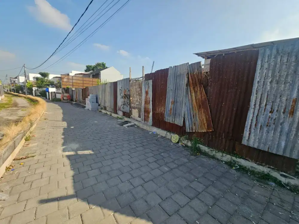 Tanah kayu tulang selatan canggu