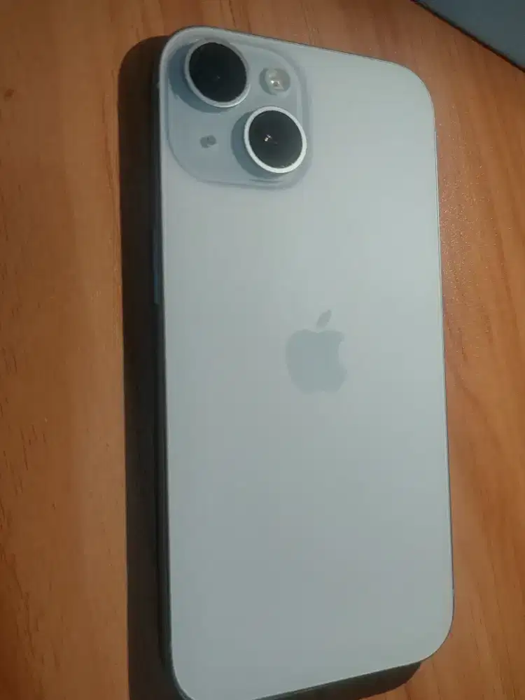 Iphone 15 128GB biru