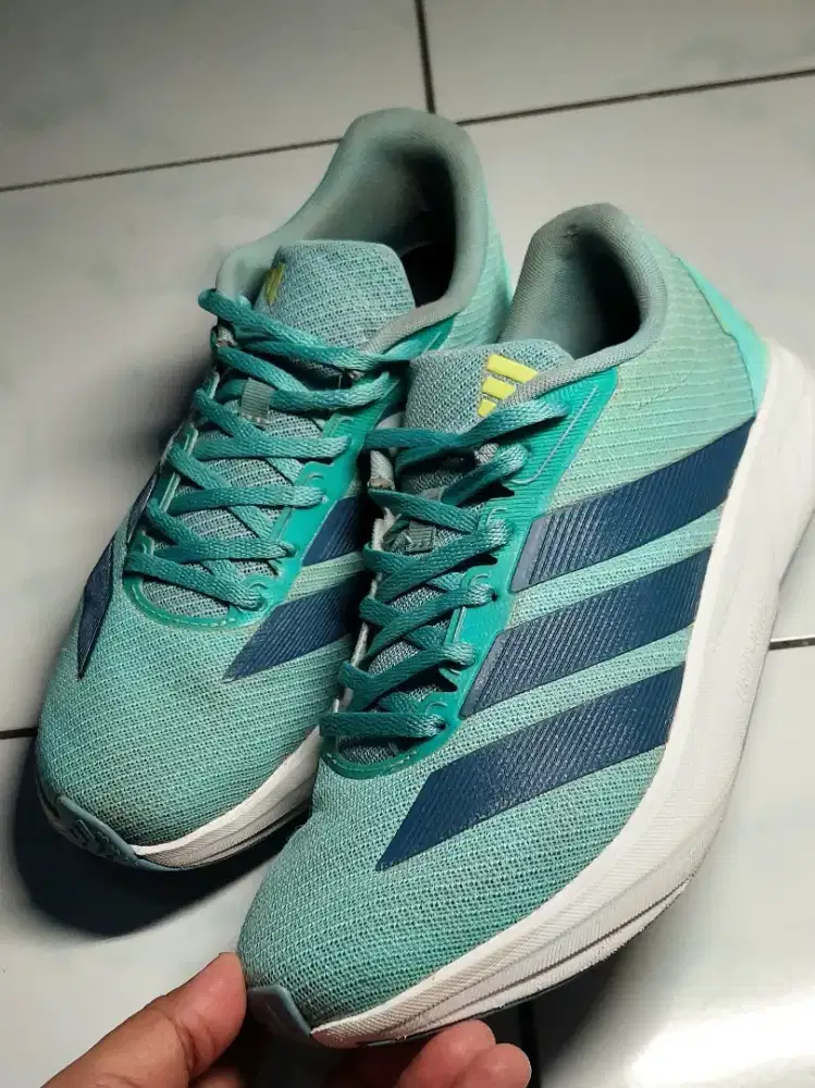 Sepatu adidas original