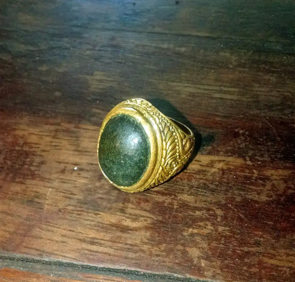 Cincin badar besi