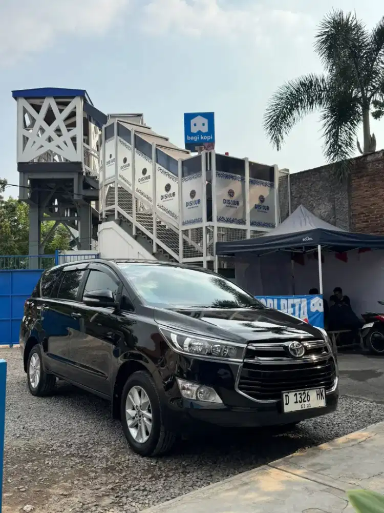 Innova Diesel V 2017 AT
