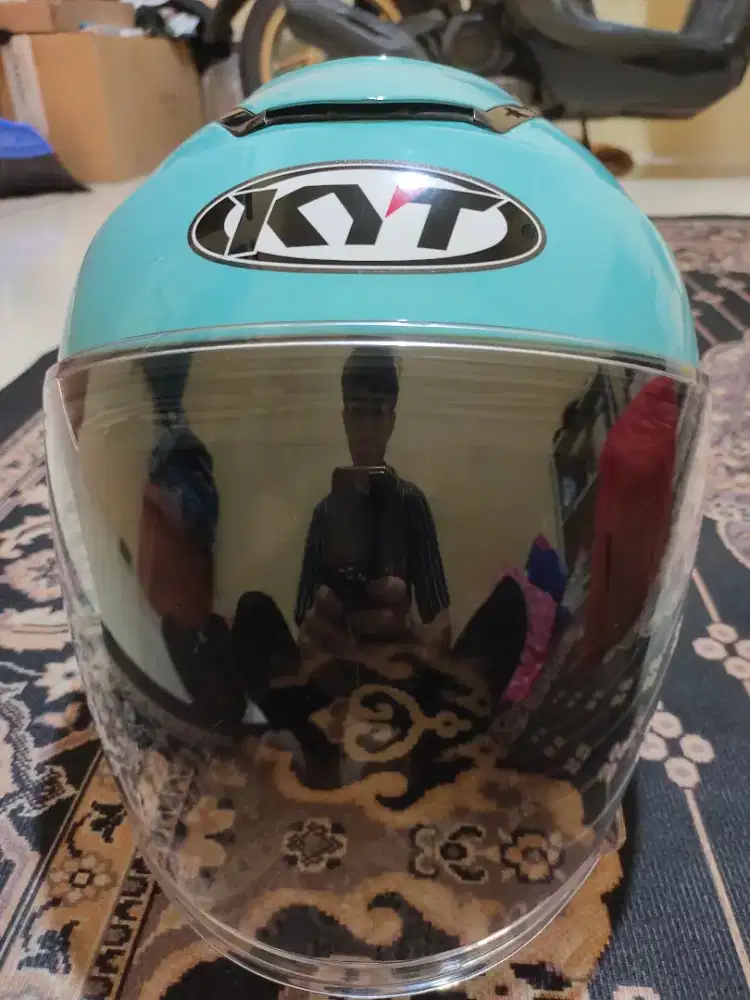 Helm KYT kyoto warna langka