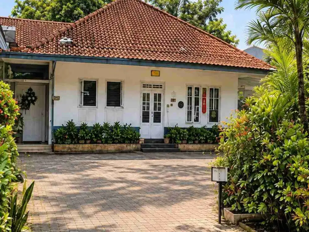 Jual rumah premium pinggir jalan raya Ranggagading Sayap dago Bandung Jabar