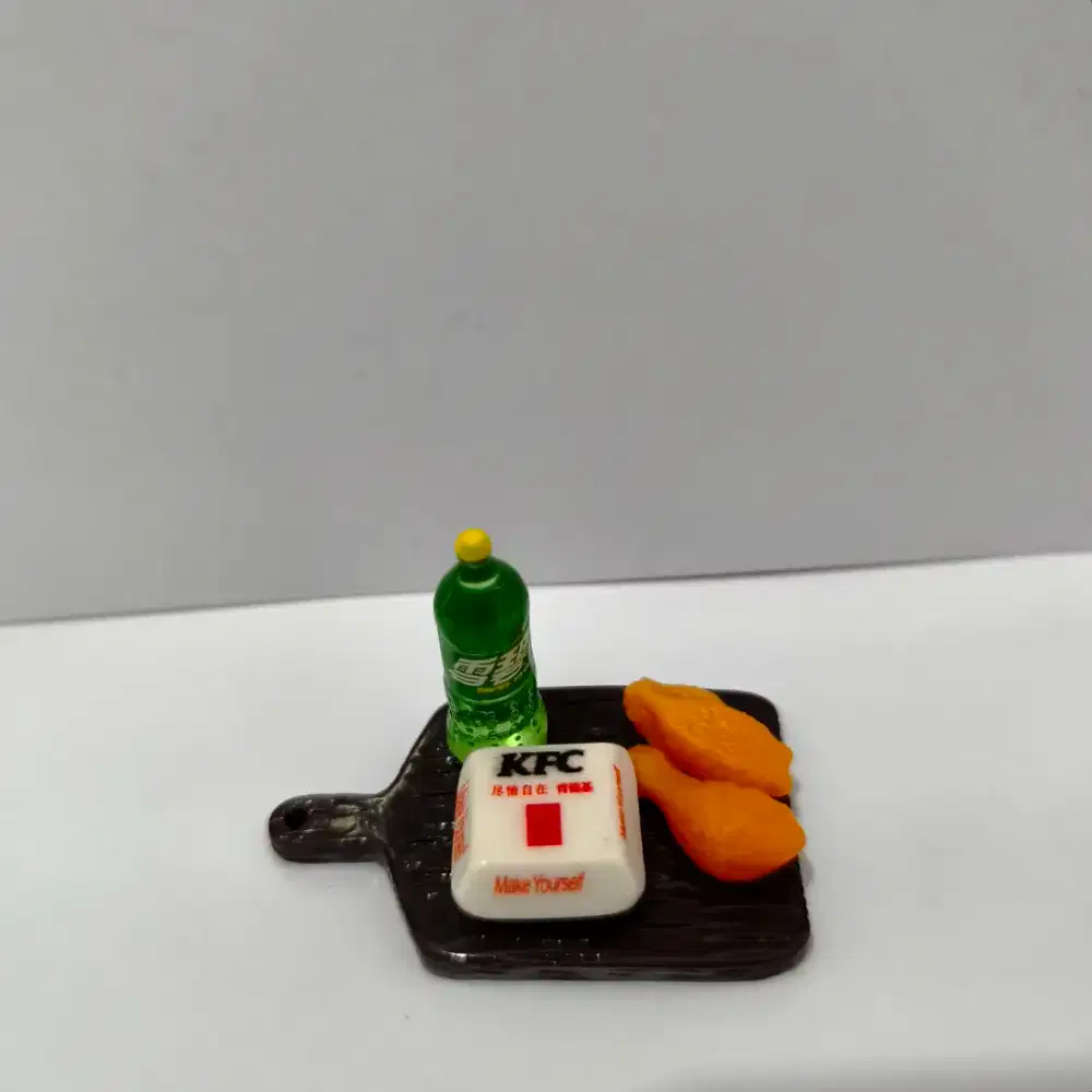 Bermacam-macam miniatur