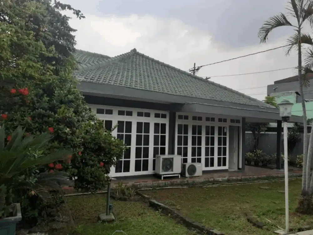 Rumah Lokasi Strategis Di Utan Kayu Matraman Jakarta Timur S7061