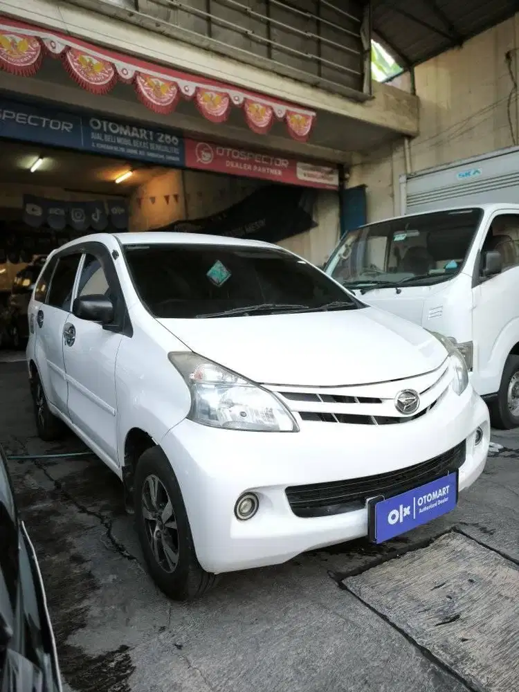 DAIHATSU 2014 XENIA 1.3 X M/T PUTIH MURAH IRIT OTOMART 286 KENJERAN