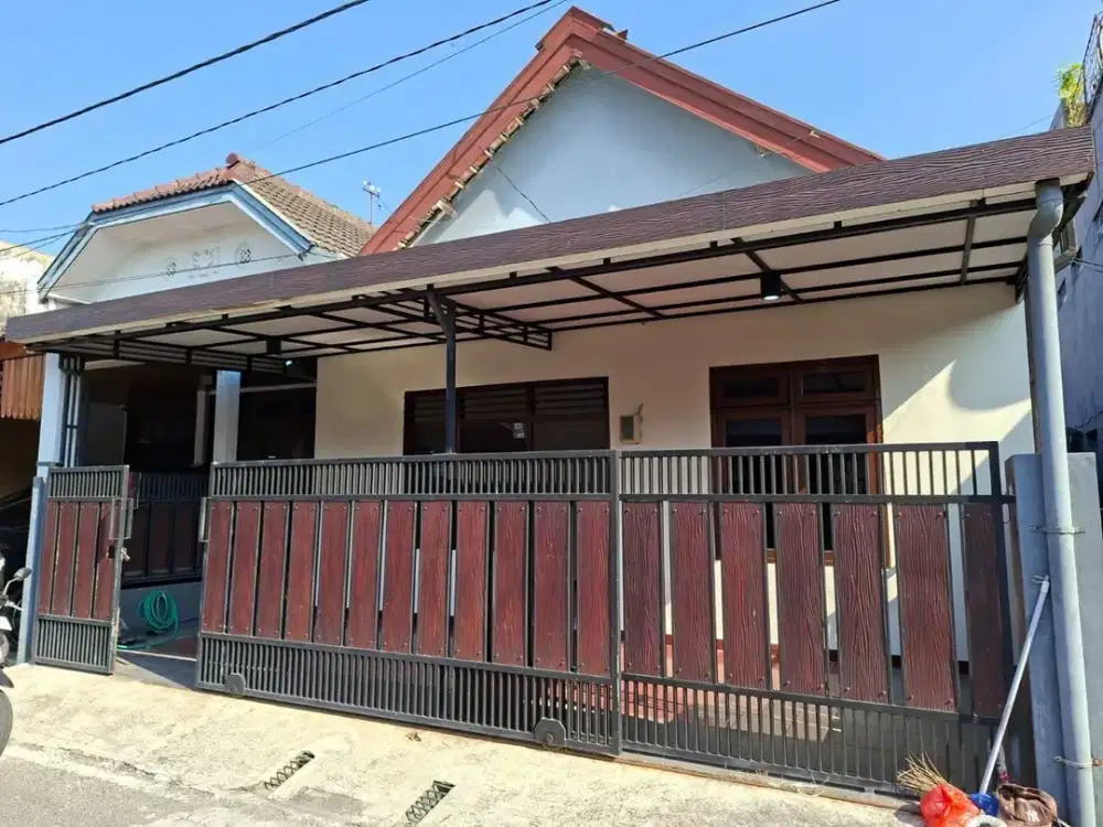 Dijual Rumah 800 Jutaan Dekat Jalan Utama Sunanda Priyo Blimbing Malang