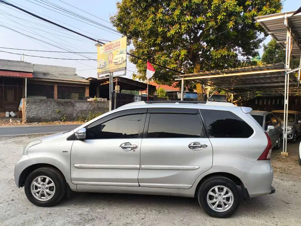 Toyota Avanza 2013 Bensin
