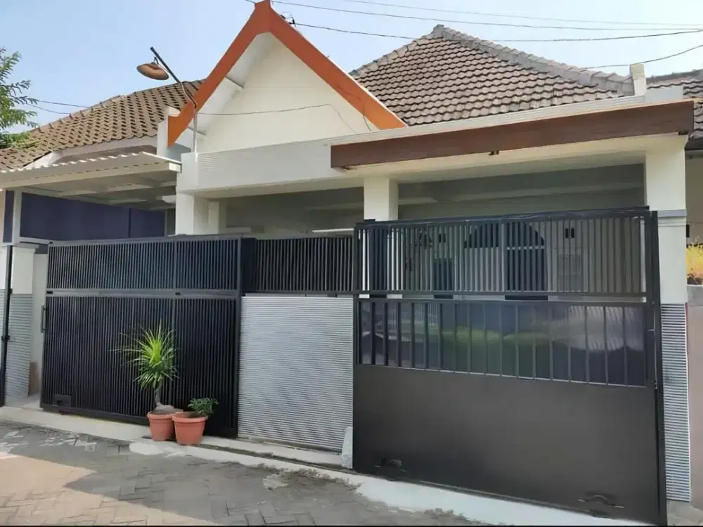 Dijual Rumah Siap Huni  Cantik Terawat di Bakalankrajan Sukun Malang Under 1M