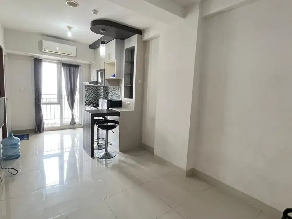 Disewakan 2BR Oak Tower Lt. 16 – Full Furnish, View Kolam, Tinggal Bawa Koper, Pulo Gadung