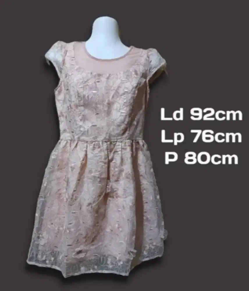 Dress brokat sangat bagus dan murah