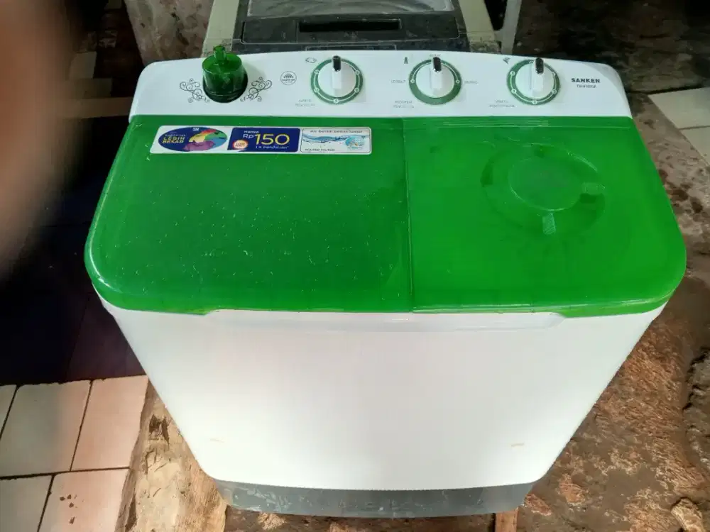 Mesin cuci 2 tabung Sanken 8kg nominus puteran kenceng, seperti baru