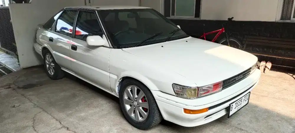 Toyota Corolla liftback manual 1987