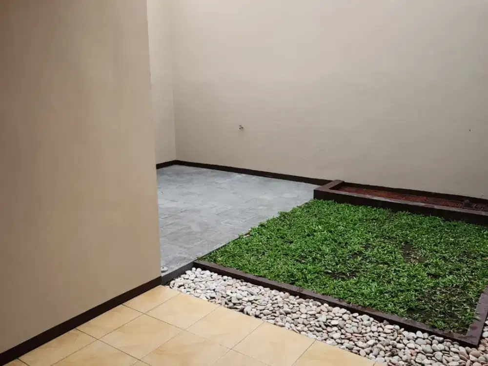 Disewakan Rumah Bukit Palma
