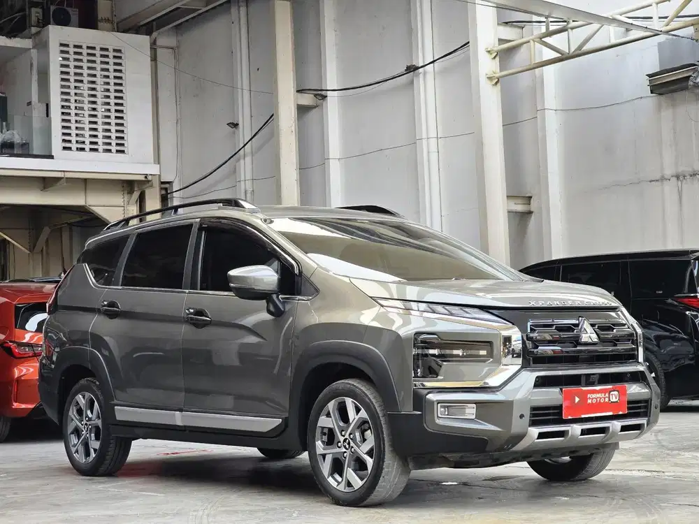 MITSUBISHI XPANDER CROSS PREMIUM A/T 2023