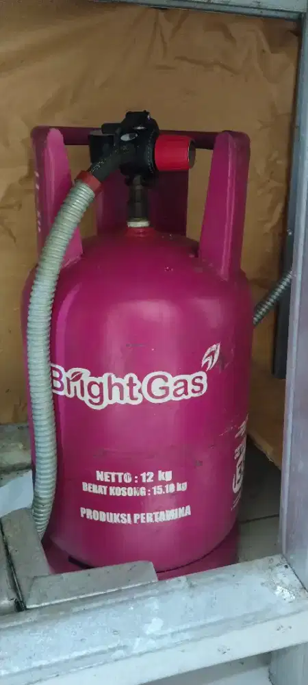 Dijual tabung gas dan gasnya