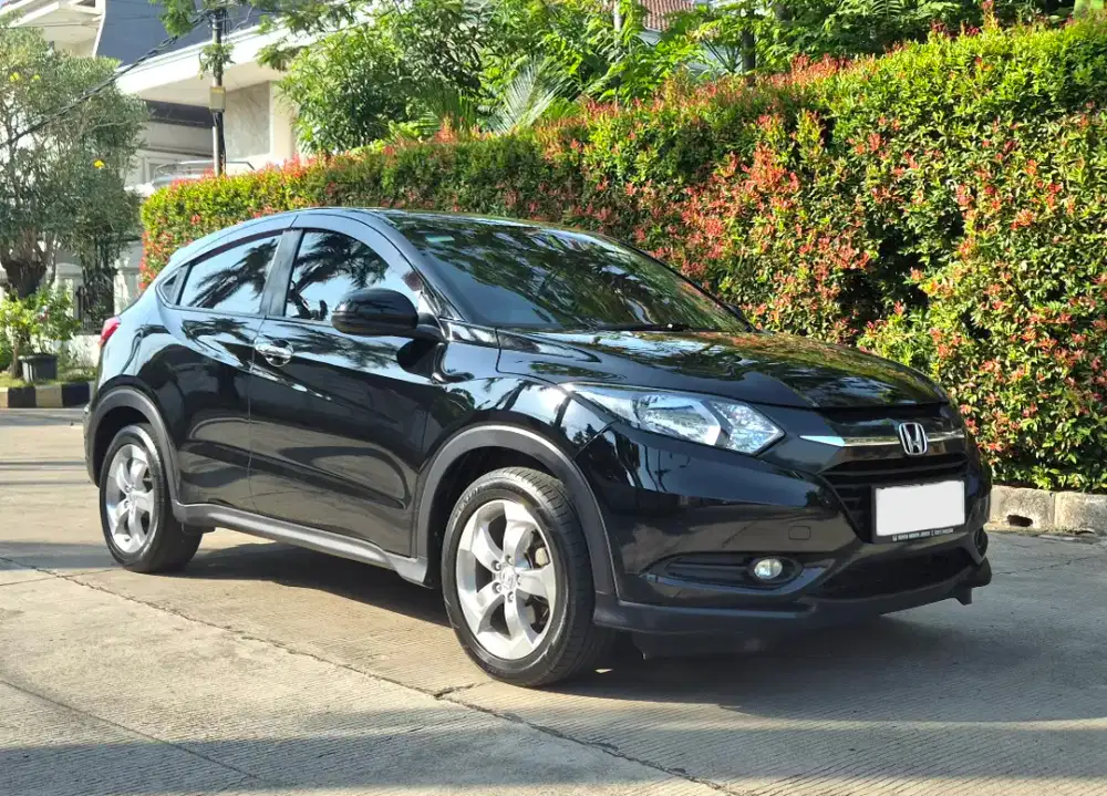 *CASH*FULLORI* 2018 Honda HRV E CVT Black on Black