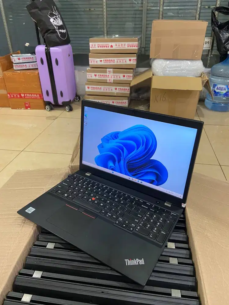 L15 lenovo CORE I5 GEN10 16gb SSD 256 gaming desain sekolah kuliah T