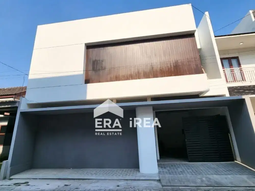 RUMAH BARU DIJUAL DI SOLO BARAT COLOMADU DEKAT SUPERINDO, DE TJOLMADOE