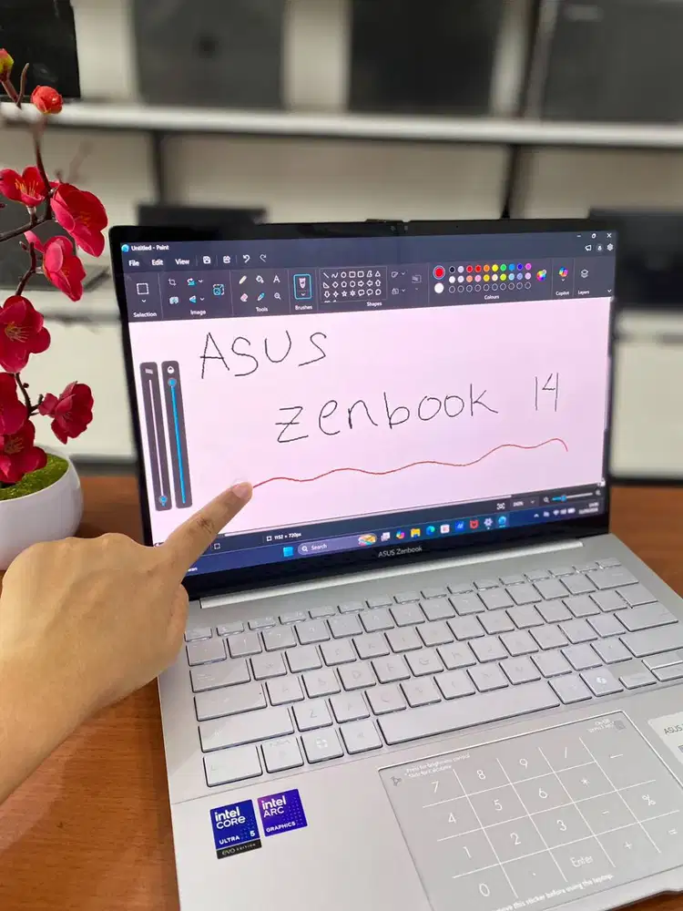 ASUS ZENBOOK GARANSI RESMI 2028/03/CORE ULTRA 5 225H RAM 16 GB SSD 1 T