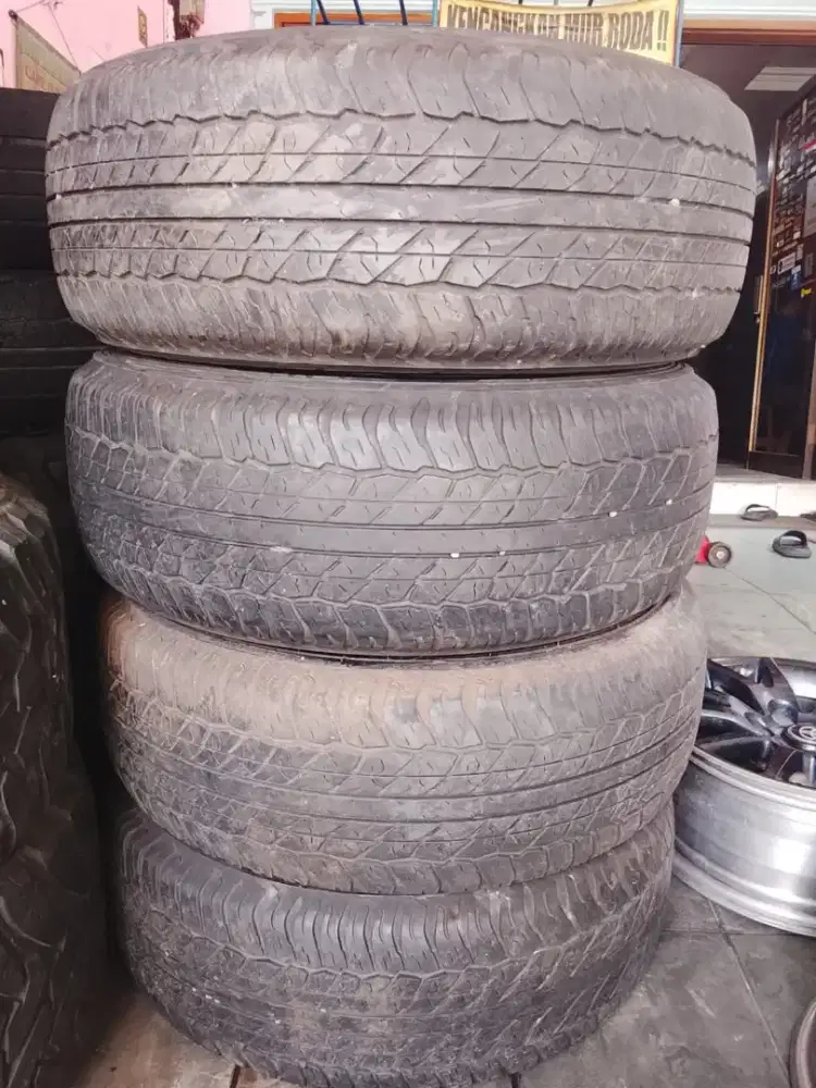 4pc Ban Dunlop AT 265/65r17 copotan