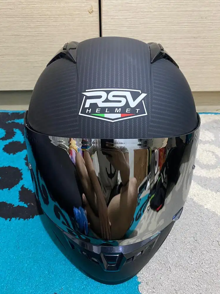 JUAL HELM BEKAS RSV FF500 CARBON DOFF